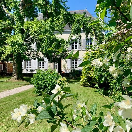La Meffrais 1741 Bed and Breakfast Dinan Buitenkant foto