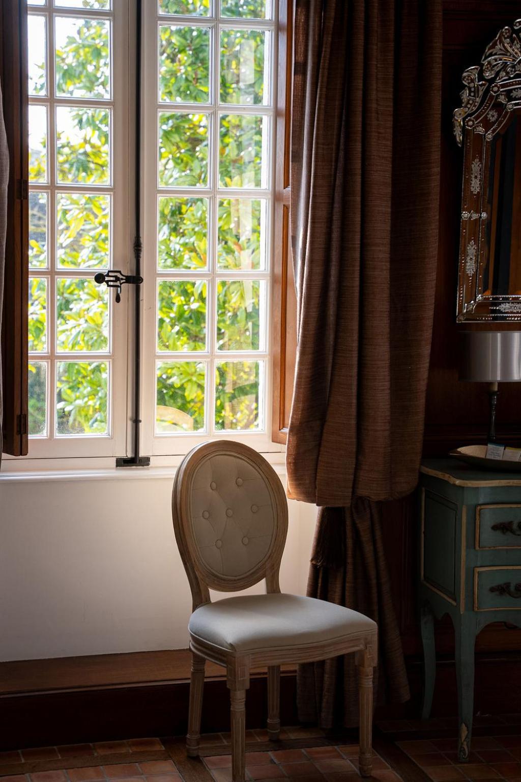 La Meffrais 1741 Bed and Breakfast Dinan Kamer foto