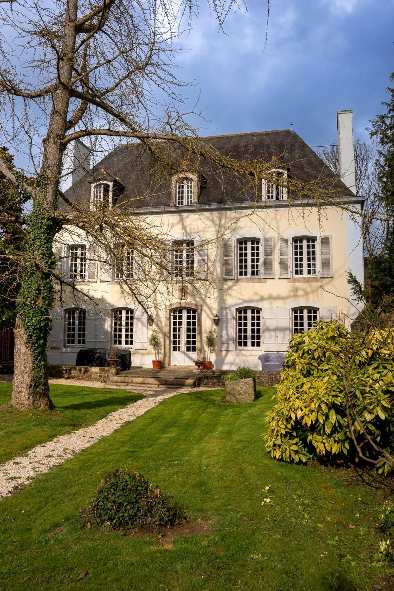La Meffrais 1741 Bed and Breakfast Dinan Buitenkant foto