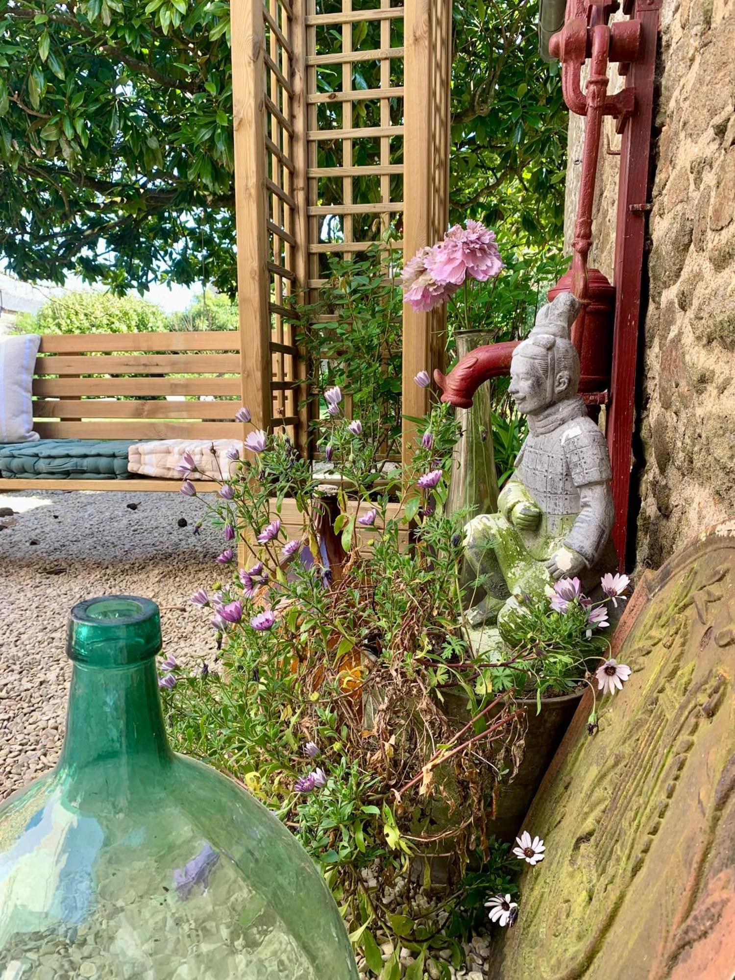 La Meffrais 1741 Bed and Breakfast Dinan Buitenkant foto